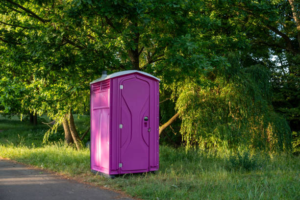 Best Best portable toilet rental  in Santa Venetia, CA